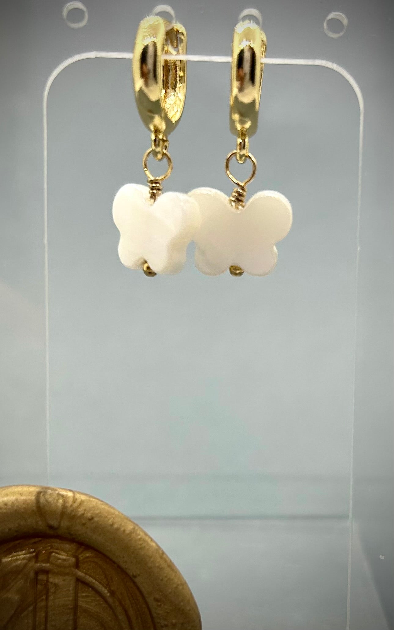 Mother-of-pearl butterfly hoops
