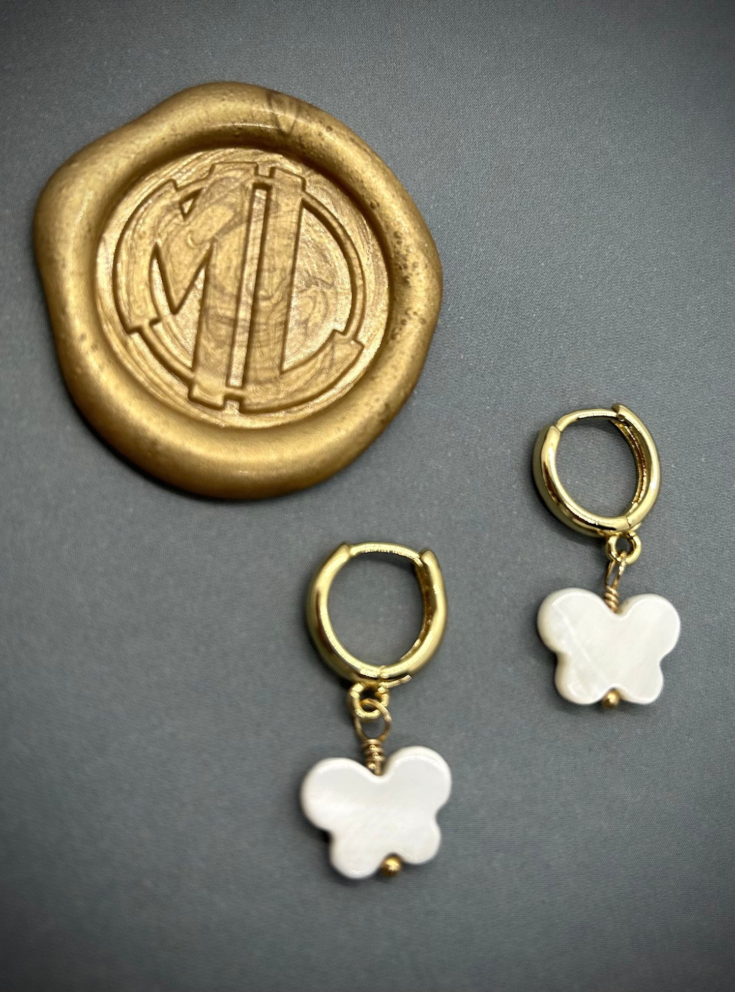 Mother-of-pearl butterfly hoops
